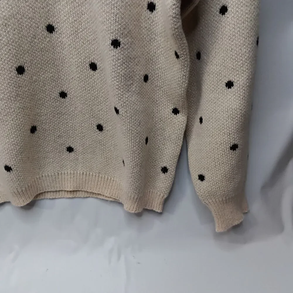 Knit Sweater Crew Neck Long Sleeve Women's Size M Cream With Black Polka Dot EUC